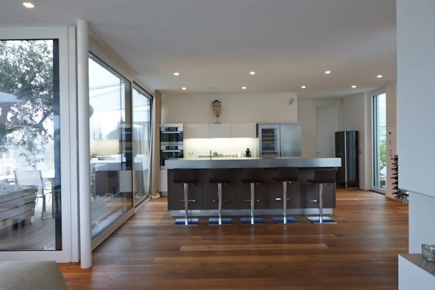 Furnished apartment for rent - Photo 3 of 23