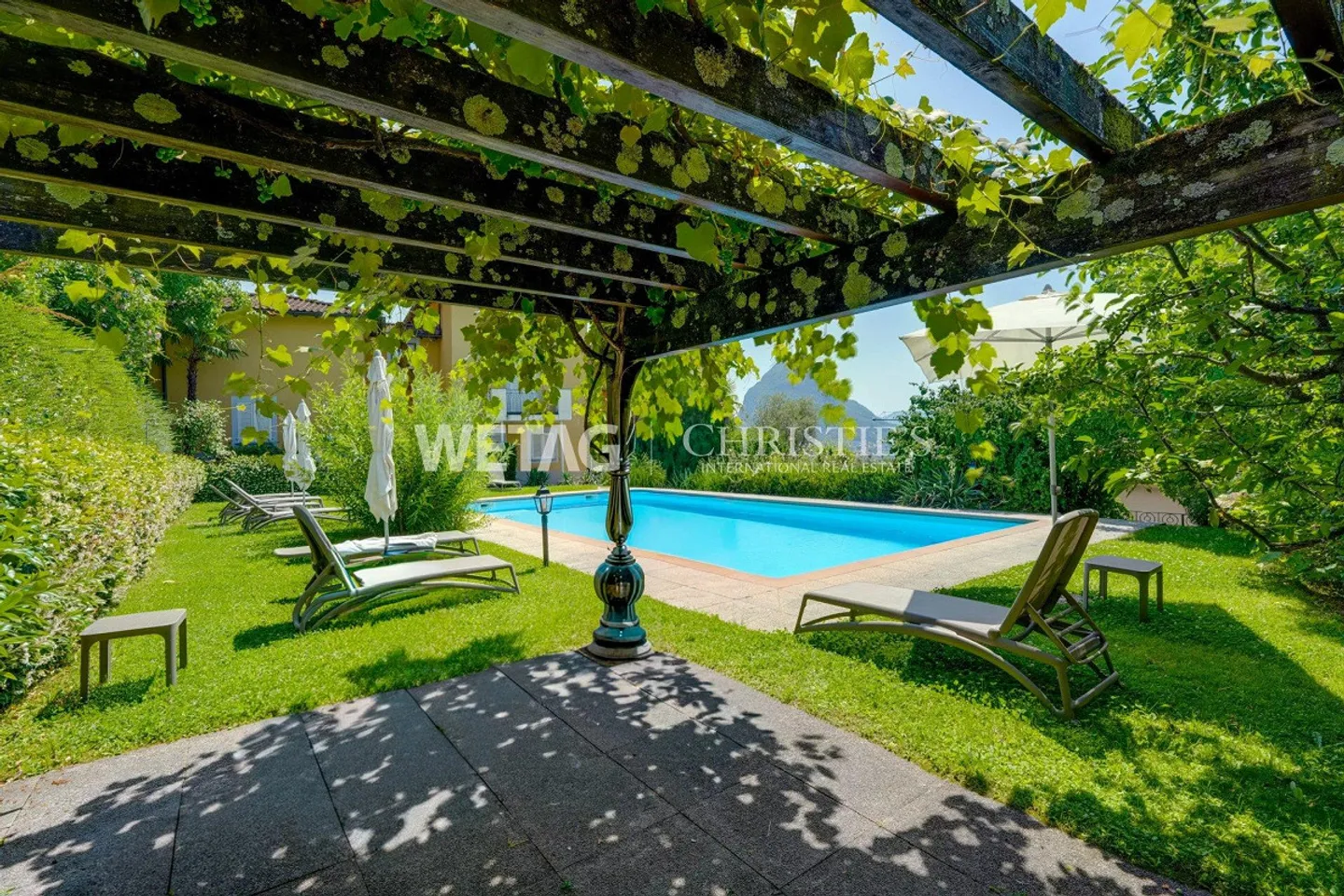 Ruvigliana : Appartement avec vue magnifique sur le lac et piscine à vendre - Photo 6 sur 11