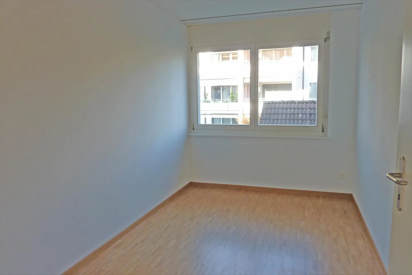 Appartement moderne, lumineux et spacieux - Photo 5 sur 5