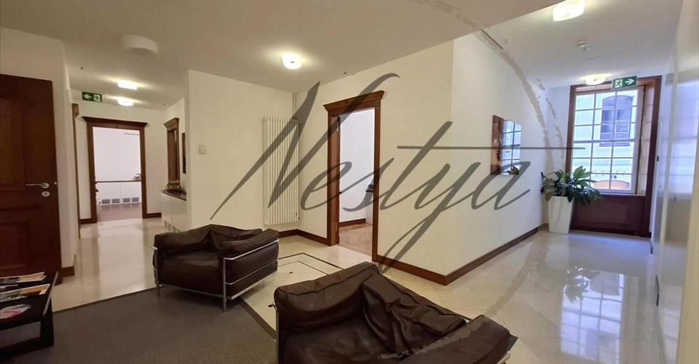 Premium Office Space in Geneva - Photo 1 of 6