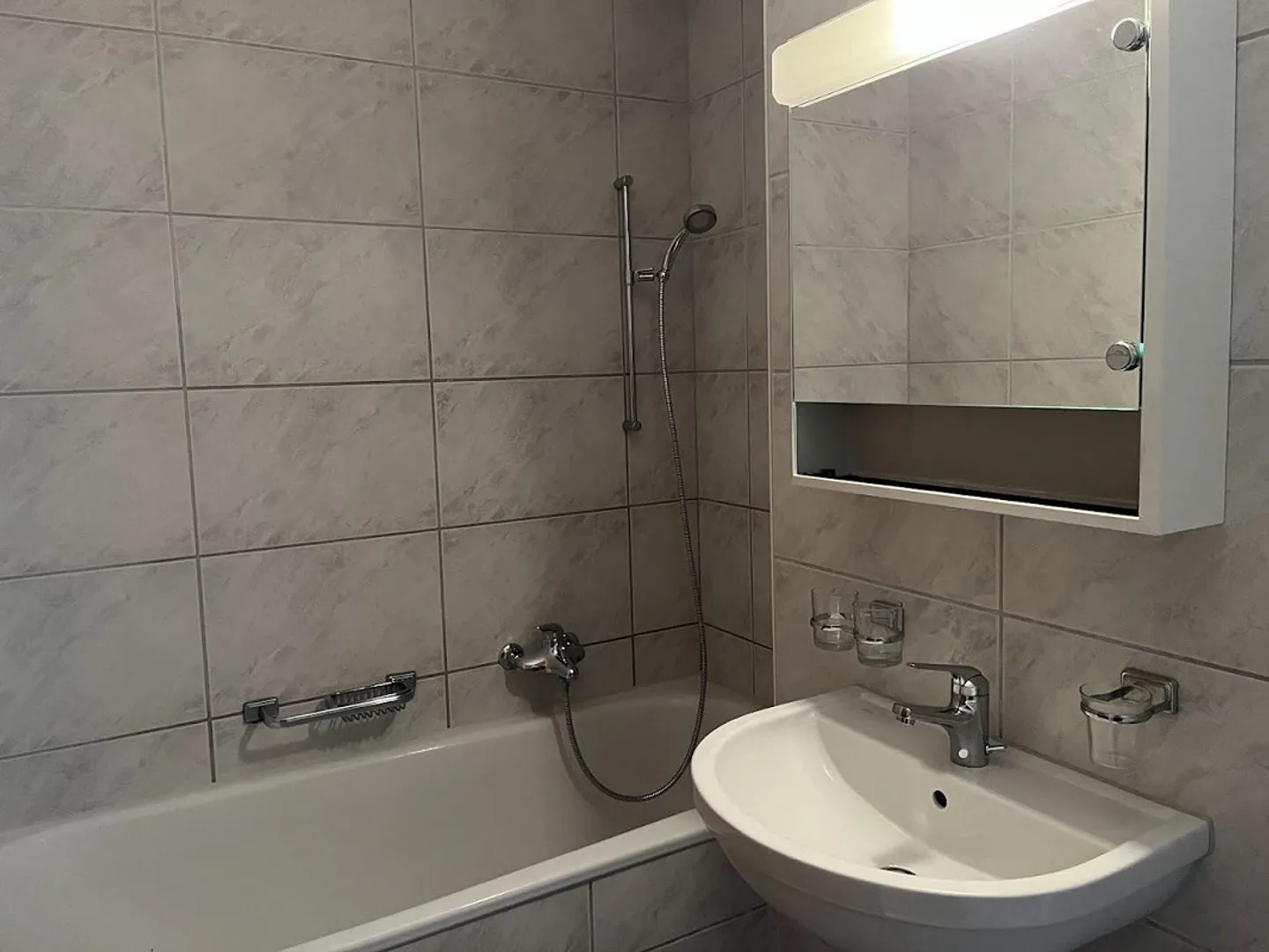 Geräumige 4.5 Zimmerwohnung - Foto 10 von 10