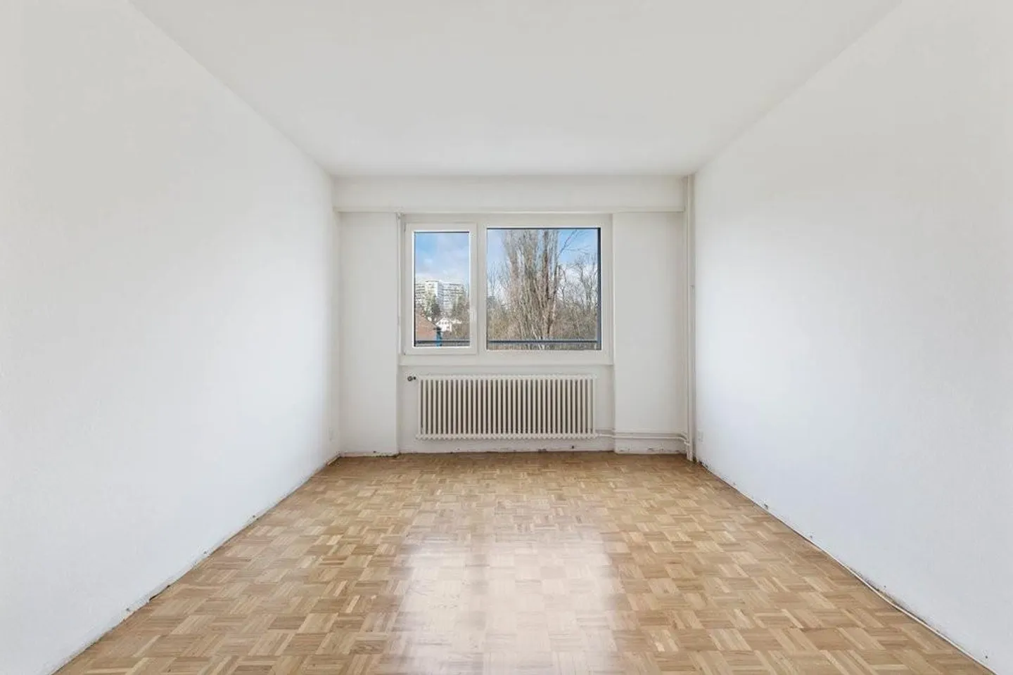 RENT WITHOUT DEPOSIT - The ideal location for your family! - Photo 5 of 8