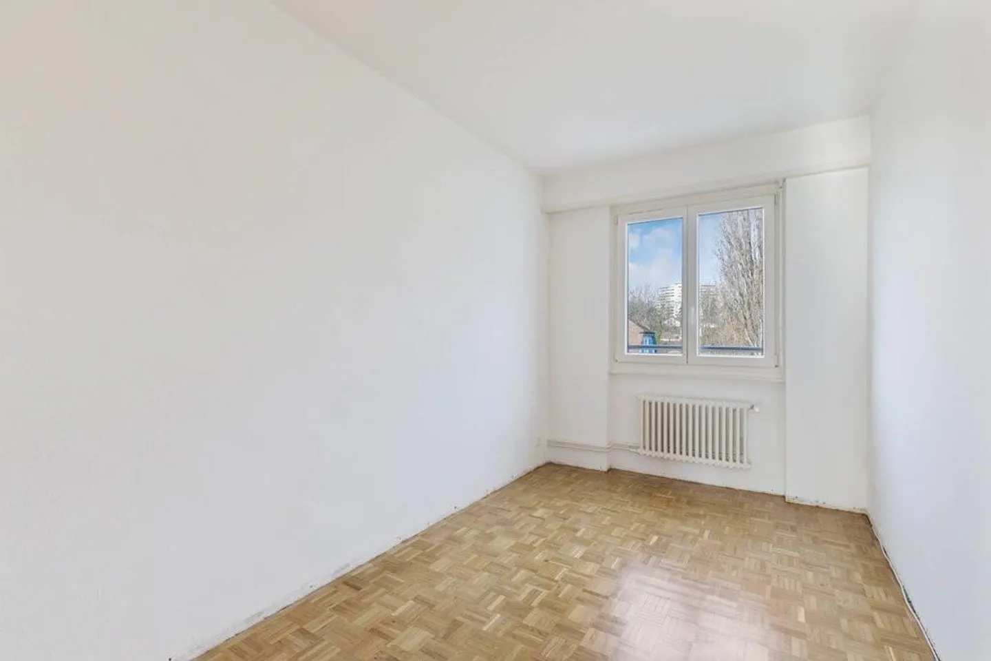 RENT WITHOUT DEPOSIT - The ideal location for your family! - Photo 8 of 8