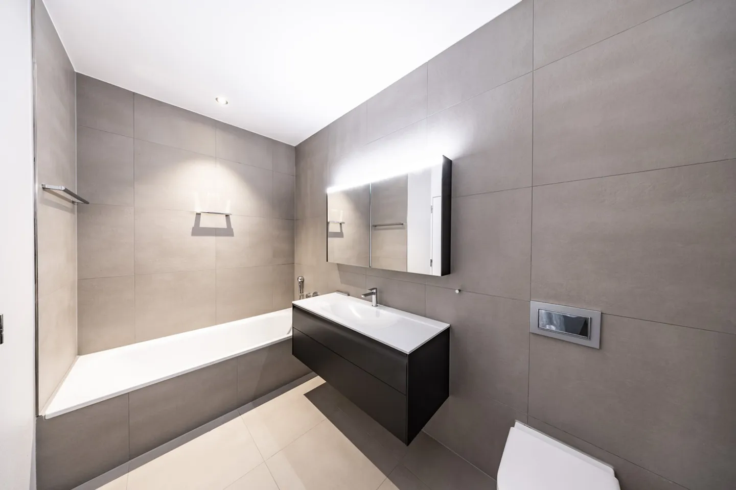 Komfortable Erdgeschosswohnung - Foto 5 von 6