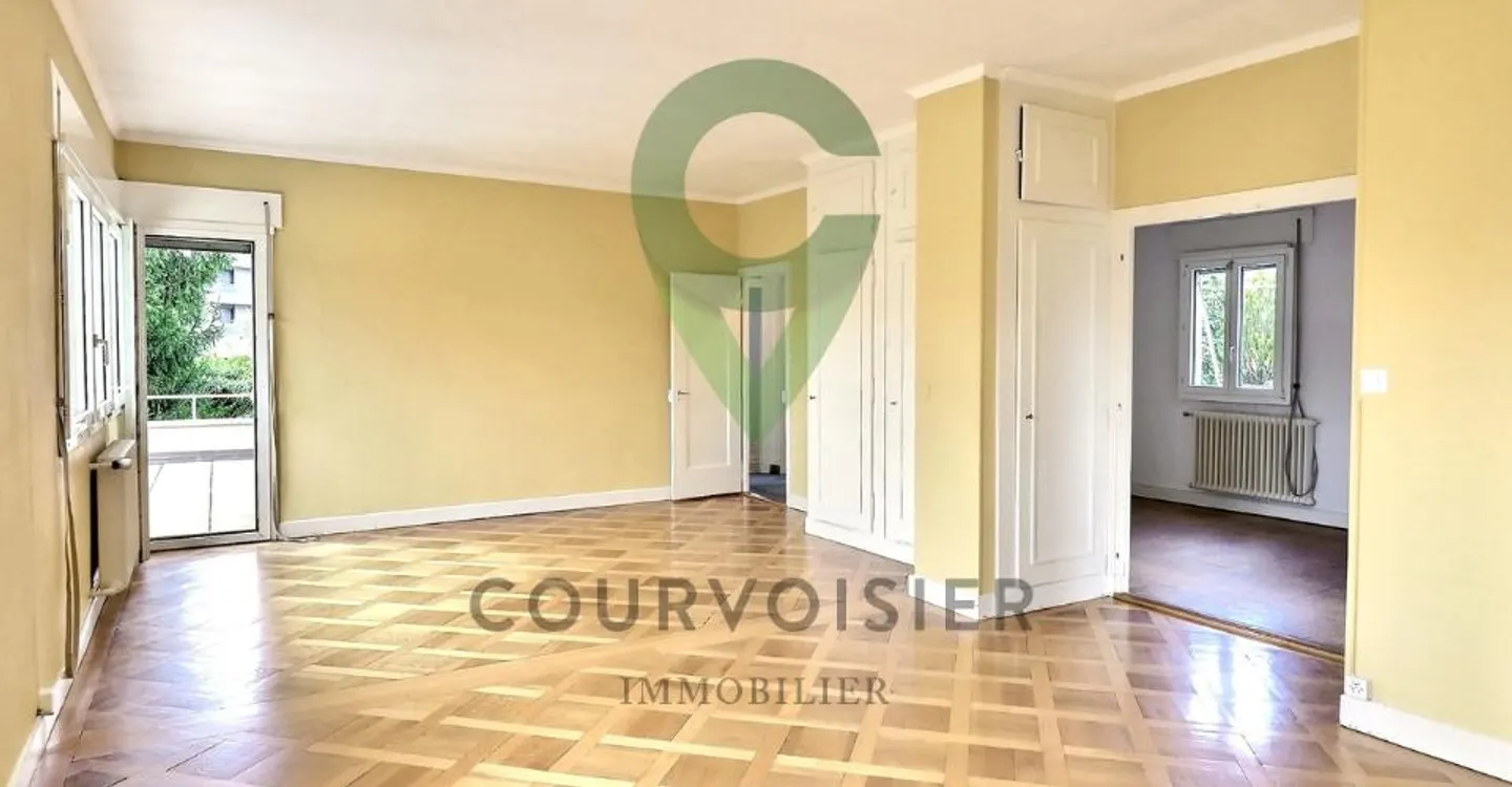 Casa di carattere con 2 appartamenti a due passi da Tartegnin - Foto 8 di 11