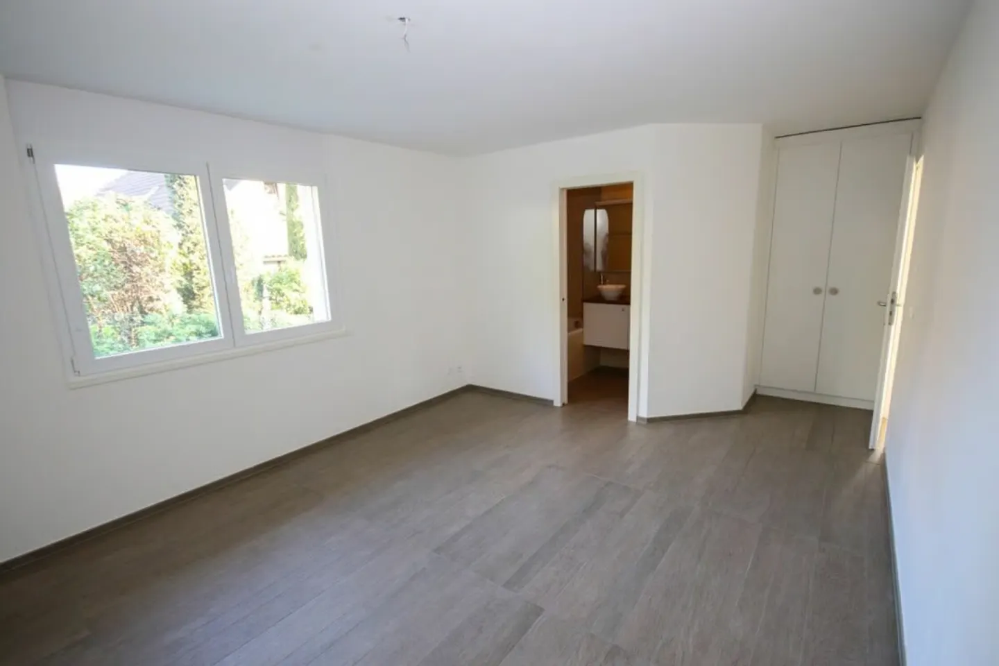 Appartamento di lusso di 5,5 locali con terrazza e vista lago - Foto 14 di 23