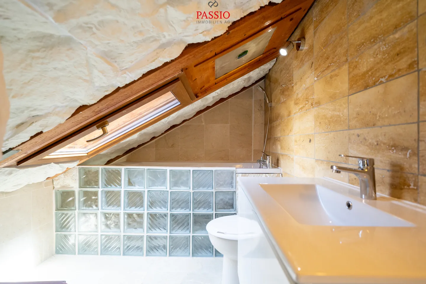 Central 3.5-room apartment in the heart of Biel - Photo 12 of 17