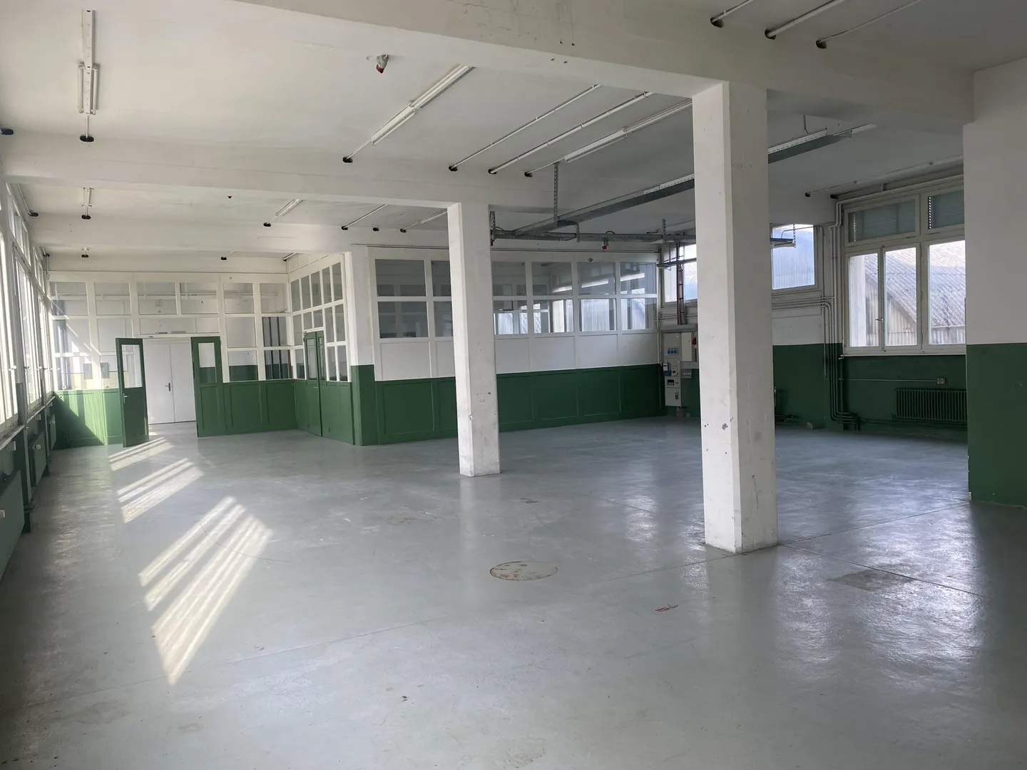 Industrieller Standort - Dorf 48 in Yverdon - Foto 3 von 8