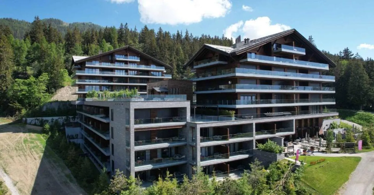 Luxury Apartments in Alps - Photo 1 of 9