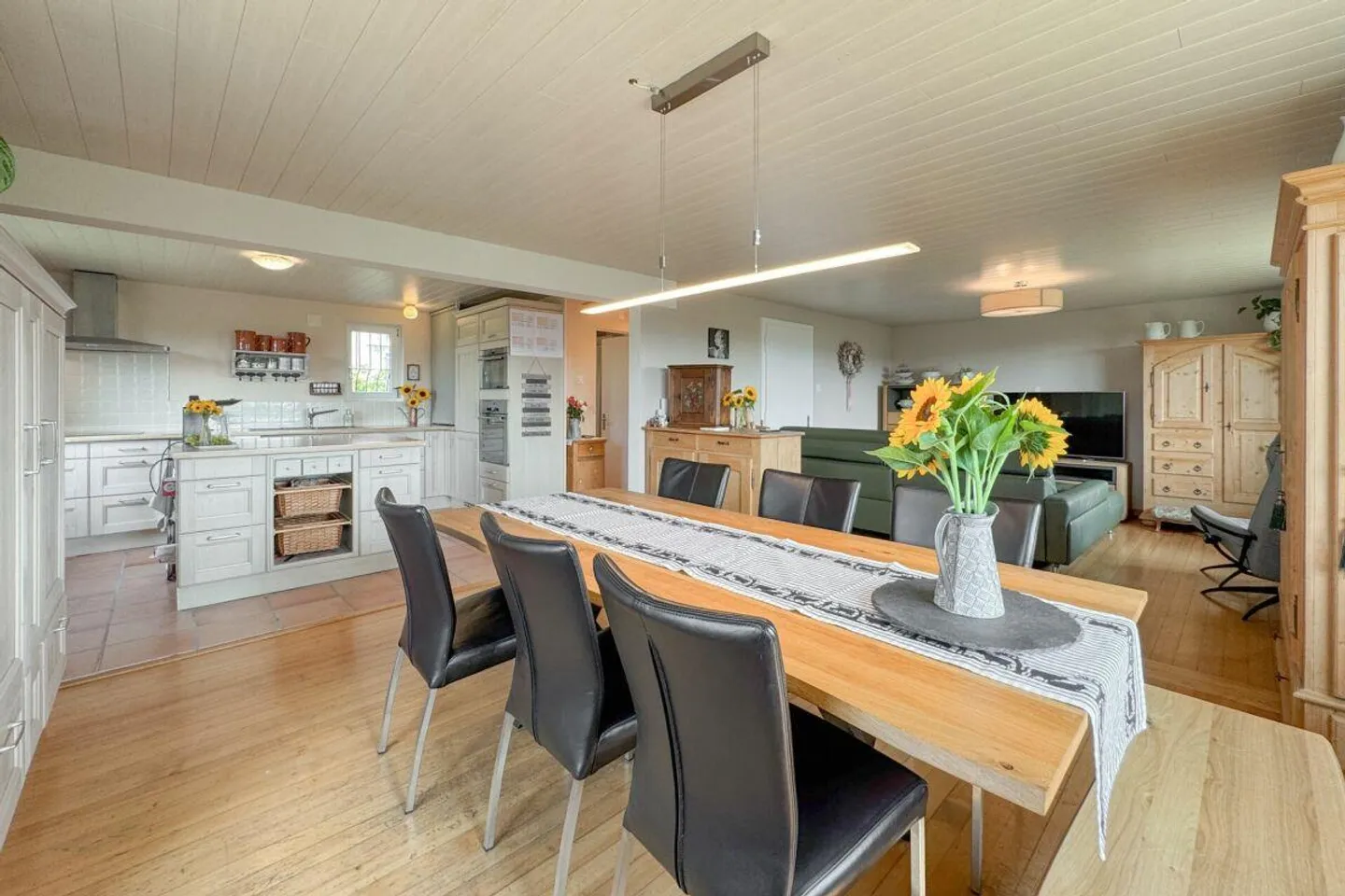 Maison avec caractère, vue dégagée et espace pour la créativité - Photo 6 sur 14