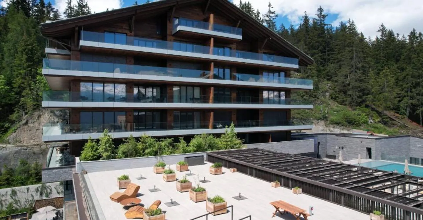 Luxury Apartments in Alps - Photo 8 of 9