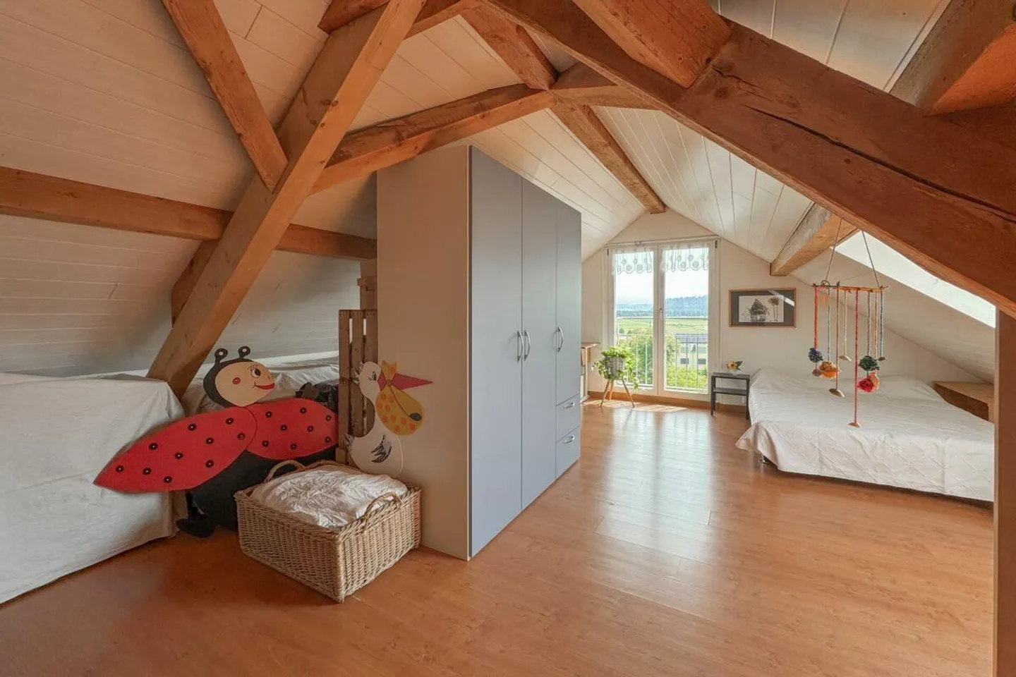 Maison avec caractère, vue dégagée et espace pour la créativité - Photo 11 sur 14