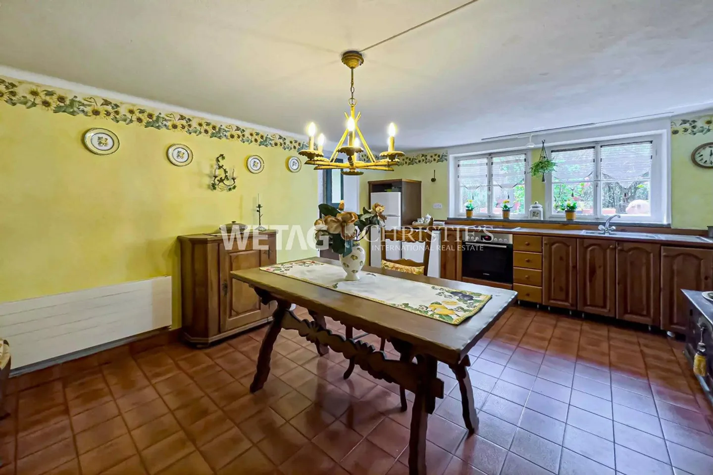 Lugano-Magliaso: beautiful villa in the green, with pool & near... - Photo 8 of 13