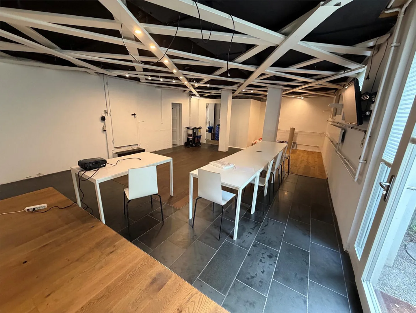 OFFICE / COMMERCIAL SPACES BERN - BETHLEHEM - Photo 4 of 7