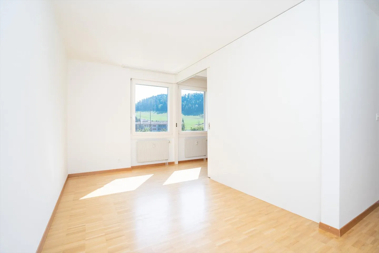 Apartment for rent - Photo 5 of 10