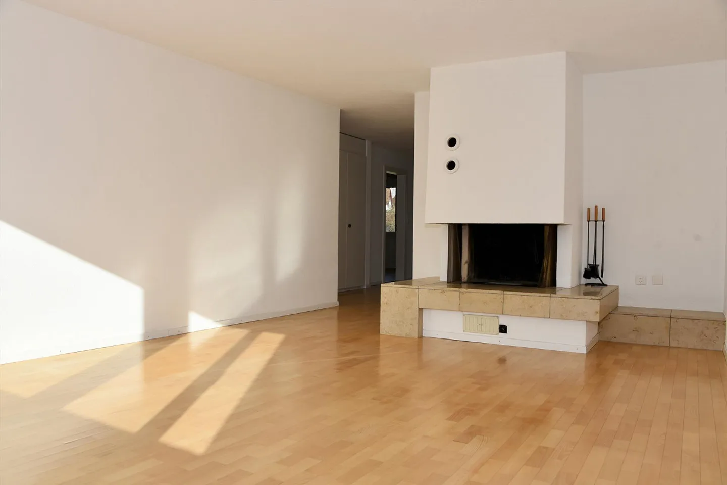 Ruhig gelegene, grosse Wohnung - Foto 2 von 19