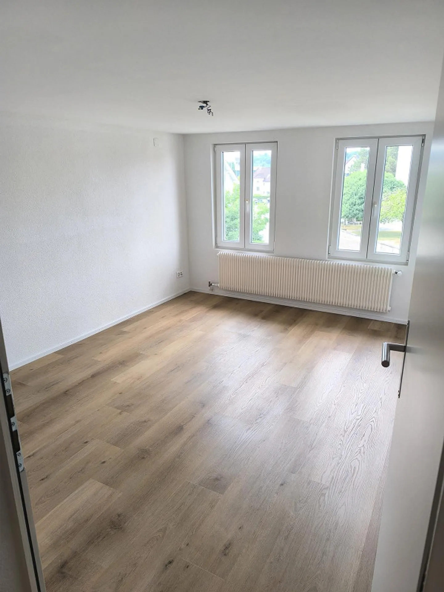 Charmante Wohnung mit Balkon - Foto 3 von 6
