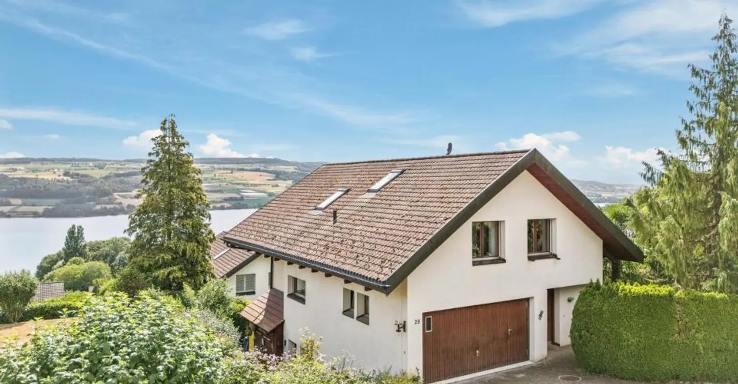 Architektonisches Juwel mit Seeblick - Foto 12 von 13