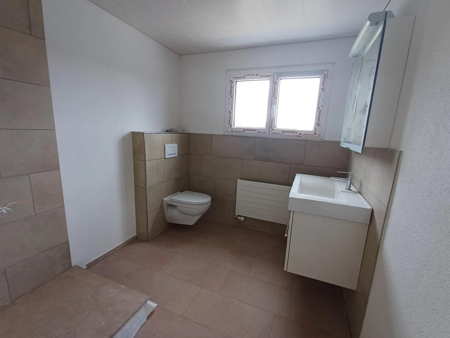 House for rent - Photo 6 of 10