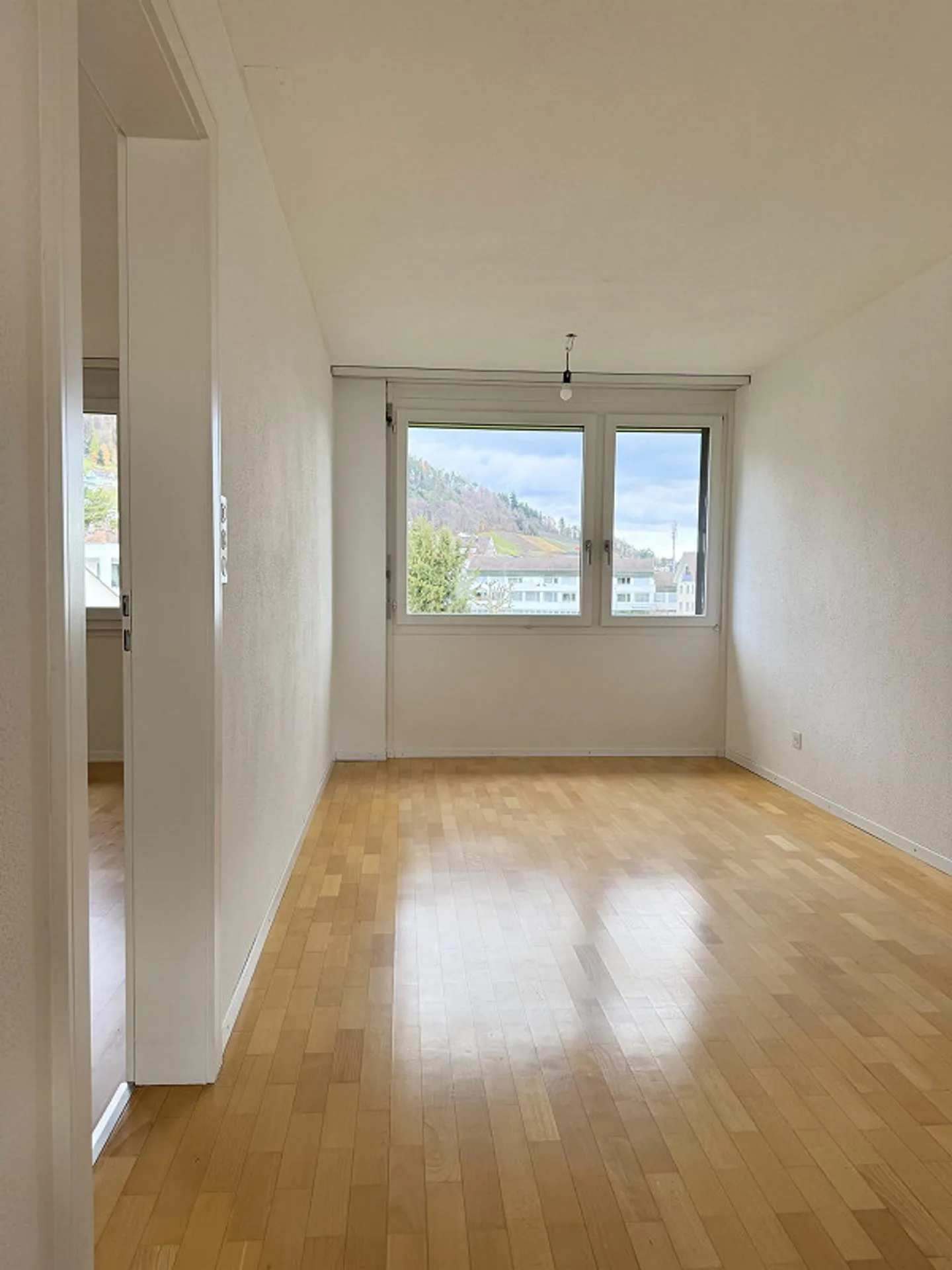 Ruhig gelegene, grosse Wohnung - Foto 7 von 19