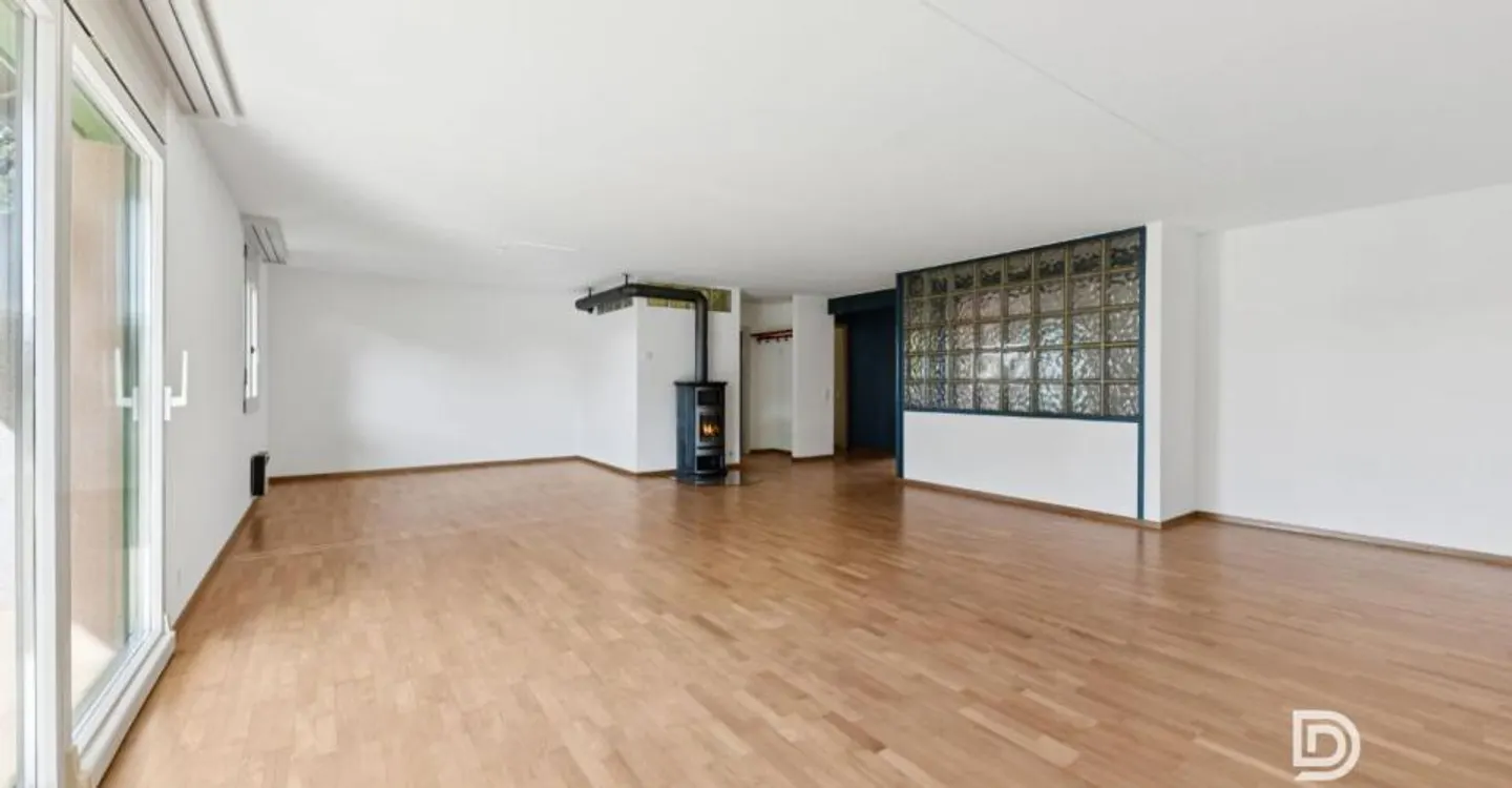 Appartamento spazioso in villaggio - Foto 3 di 11