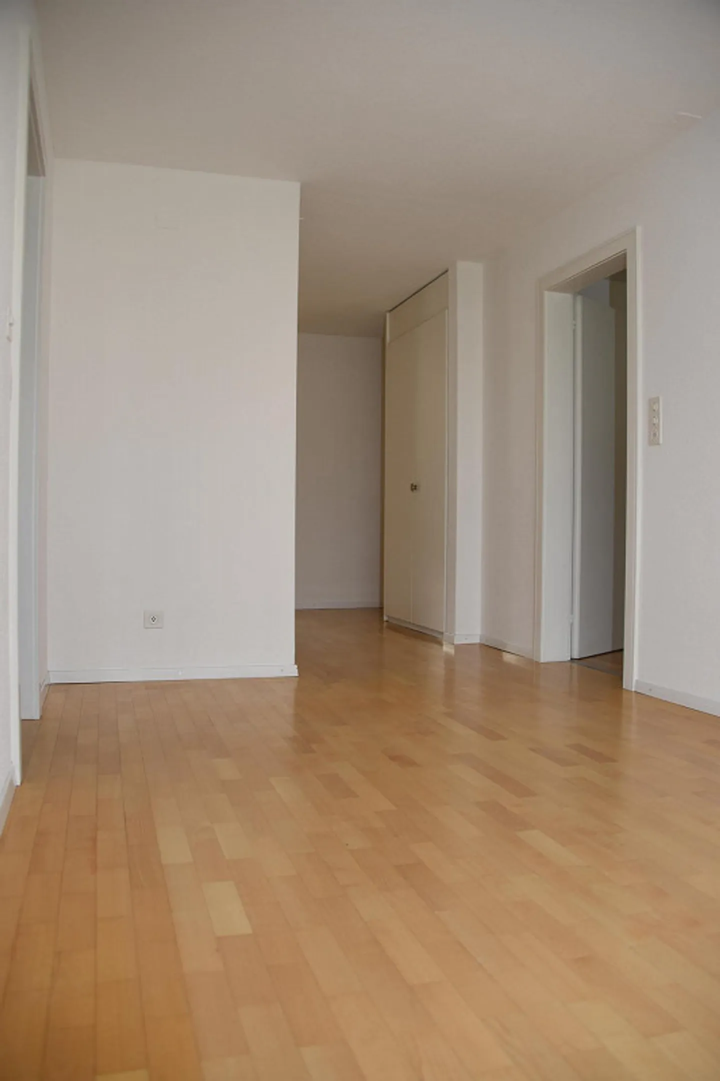 Ruhig gelegene, grosse Wohnung - Foto 8 von 19