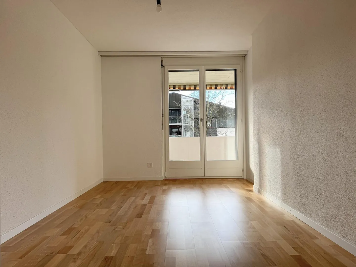 Ruhig gelegene, grosse Wohnung - Foto 14 von 19