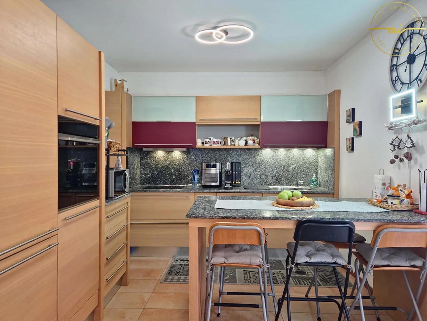 Casa unifamiliare raffinata con grande giardino a Rancate - Foto 5 di 13