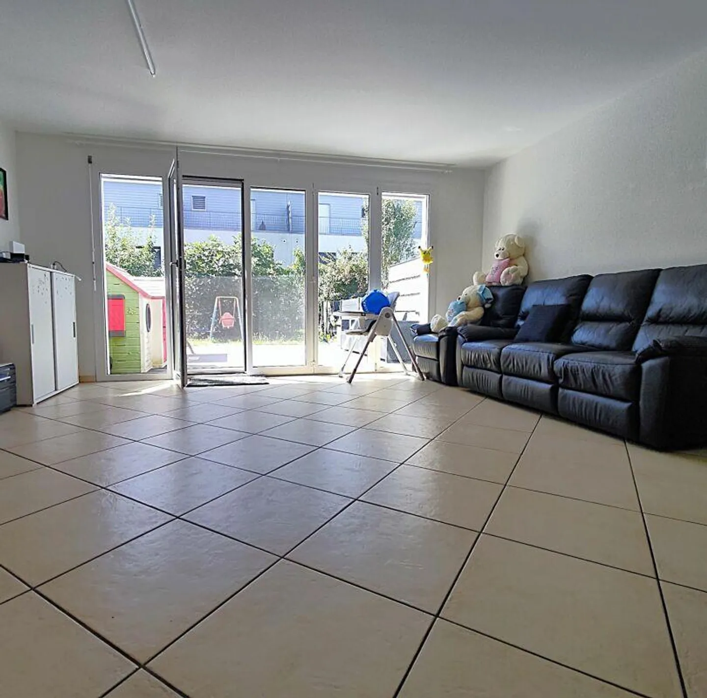 Casa familiare spaziosa e moderna in un ambiente idilliaco - Foto 5 di 13