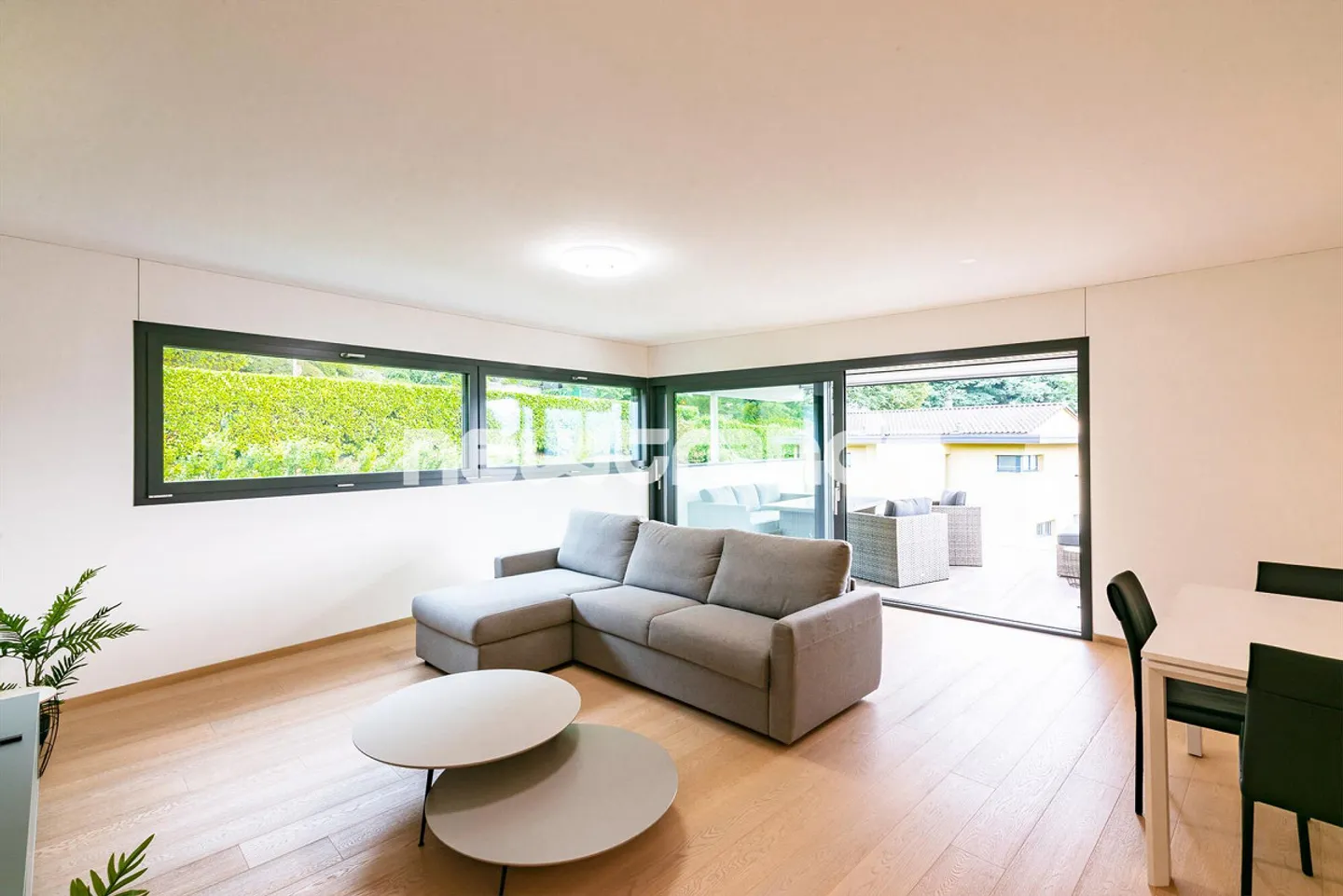 Montagnola – Arasio: penthouse with 3.5 rooms, terrace and open view. - Photo 2 of 19