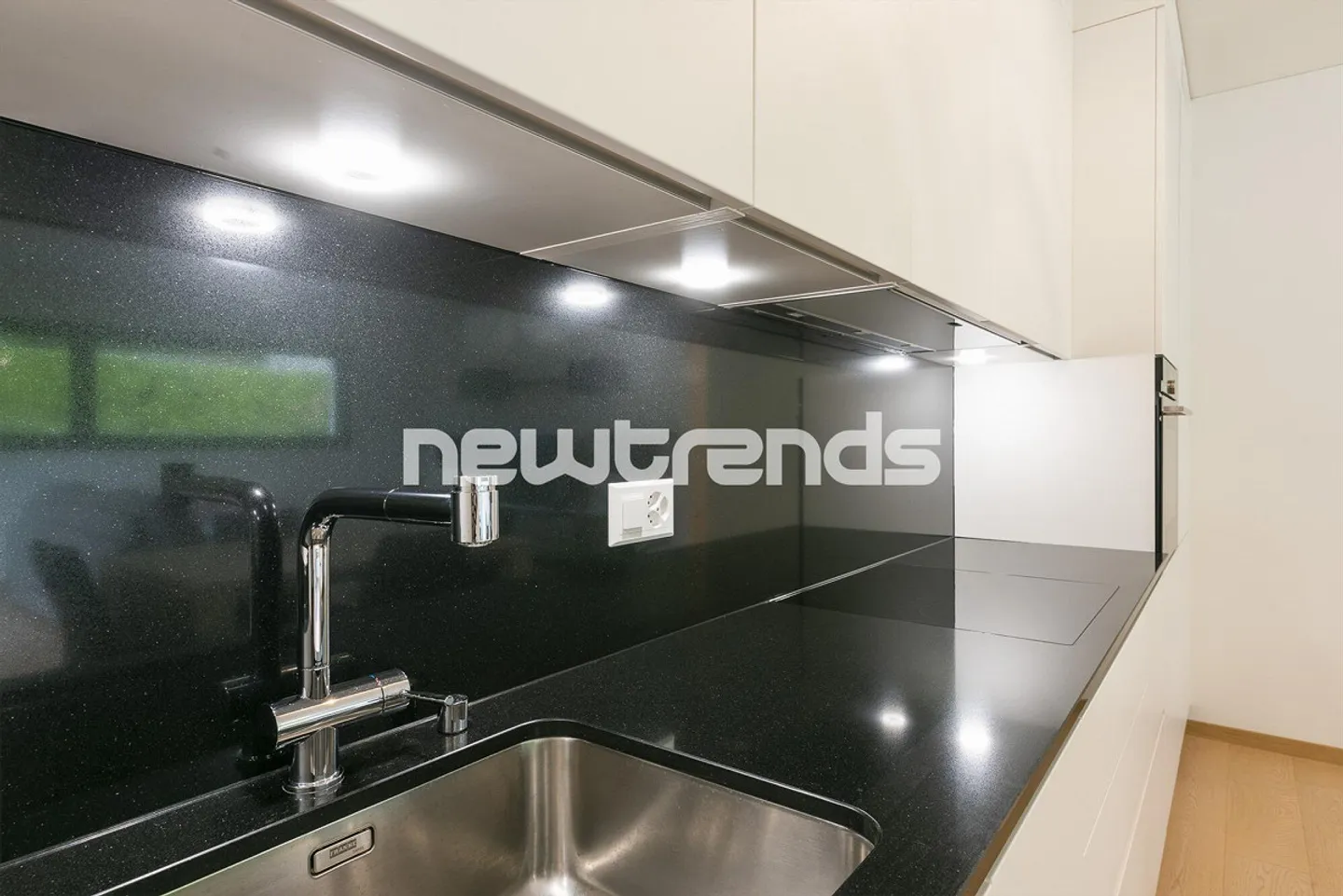 Montagnola – Arasio: penthouse with 3.5 rooms, terrace and open view. - Photo 5 of 19