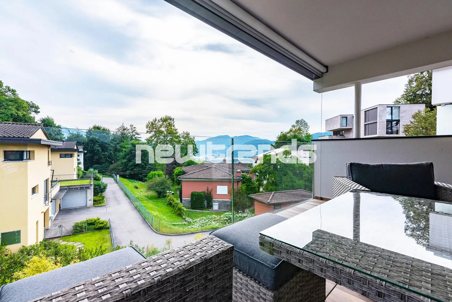 Montagnola – Arasio: penthouse with 3.5 rooms, terrace and open view. - Photo 15 of 19