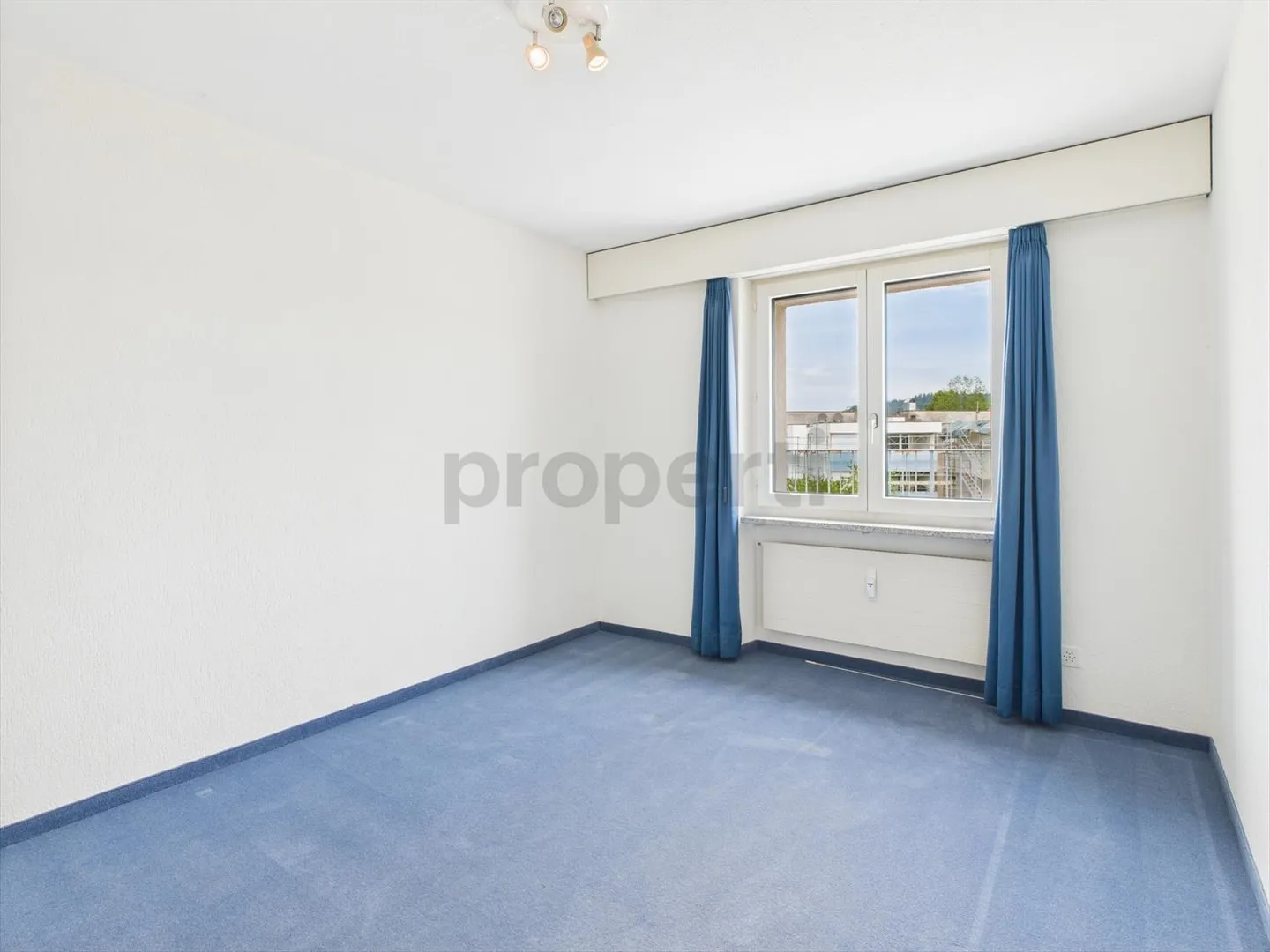 Appartamento attico invitante di 4,5 stanze con vista mozzafiato a Hägglingen - Costi accessori forfettari e inclusi - Foto 8 di 13