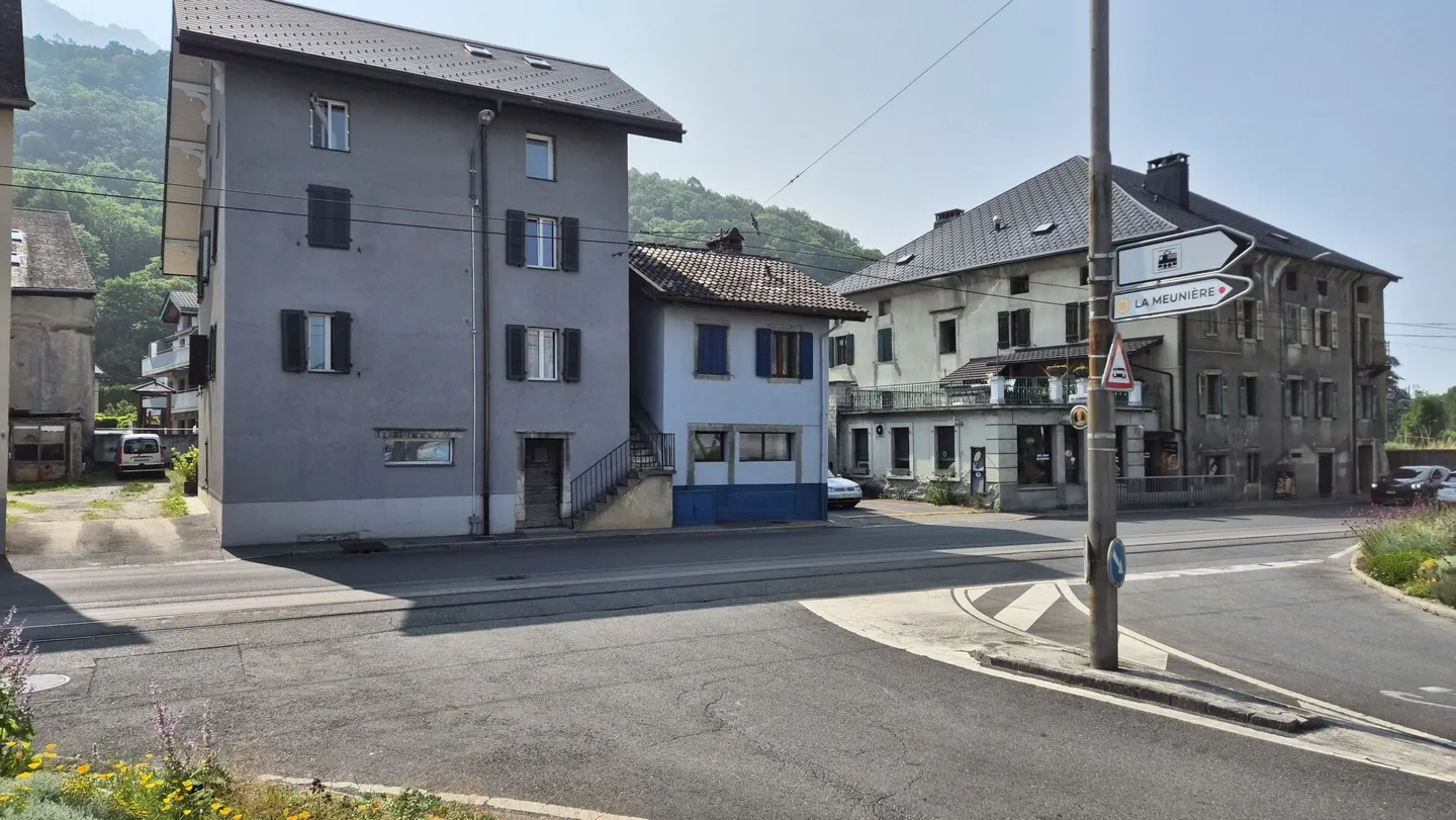 3,5-Zimmer-Wohnung im Erdgeschoss mit Terrasse - Foto 1 von 6