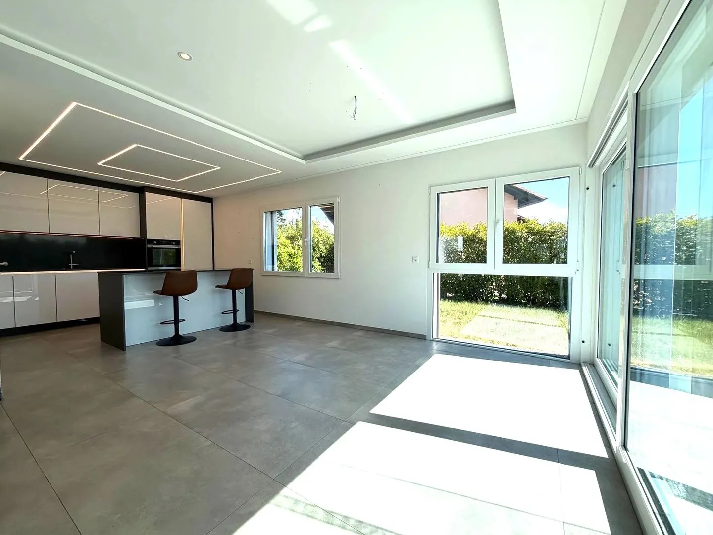 Incantevole Casa a Schiera con Giardino - Foto 3 di 10