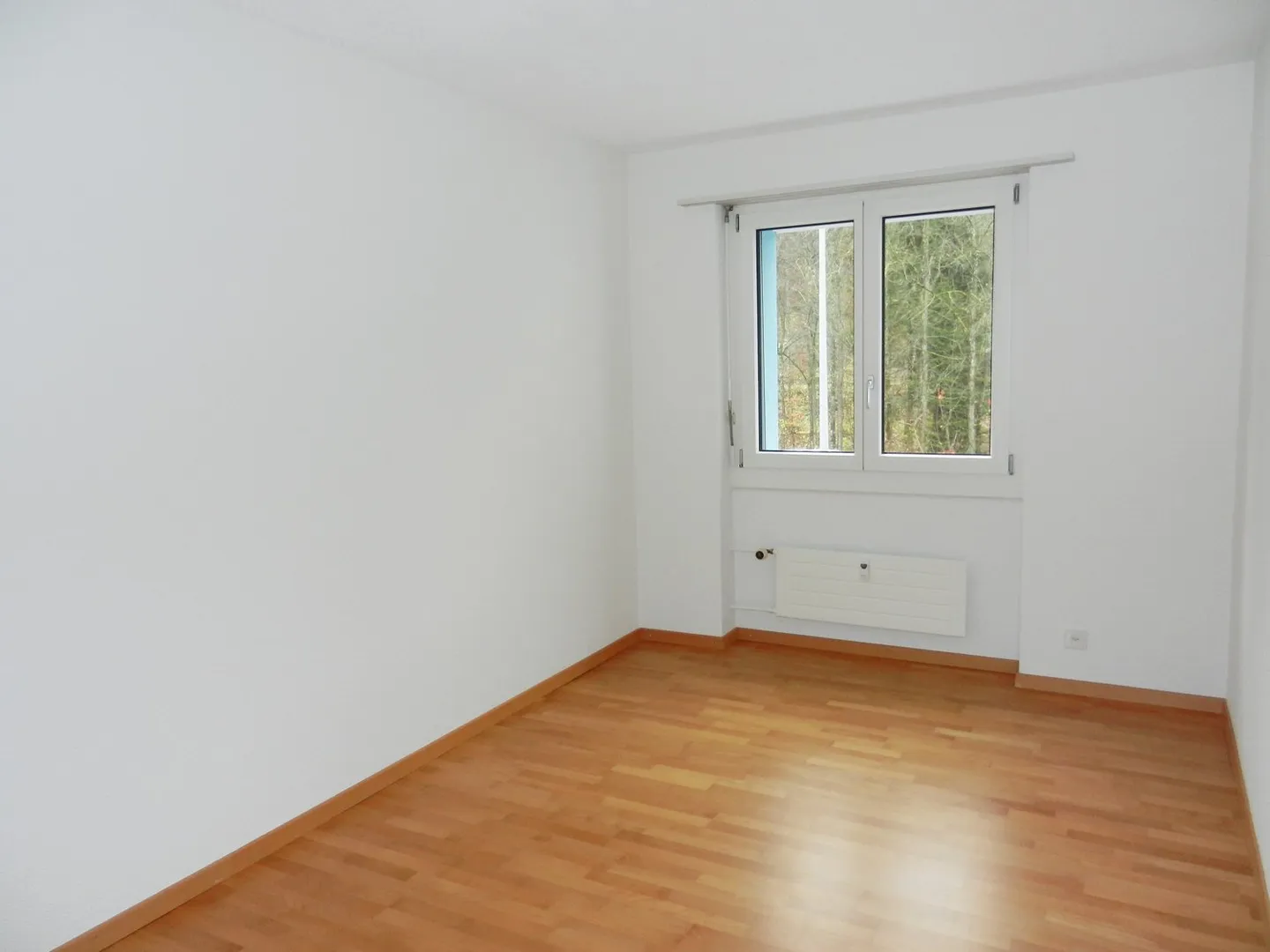 Ampio appartamento di 4,5 stanze - Foto 6 di 10