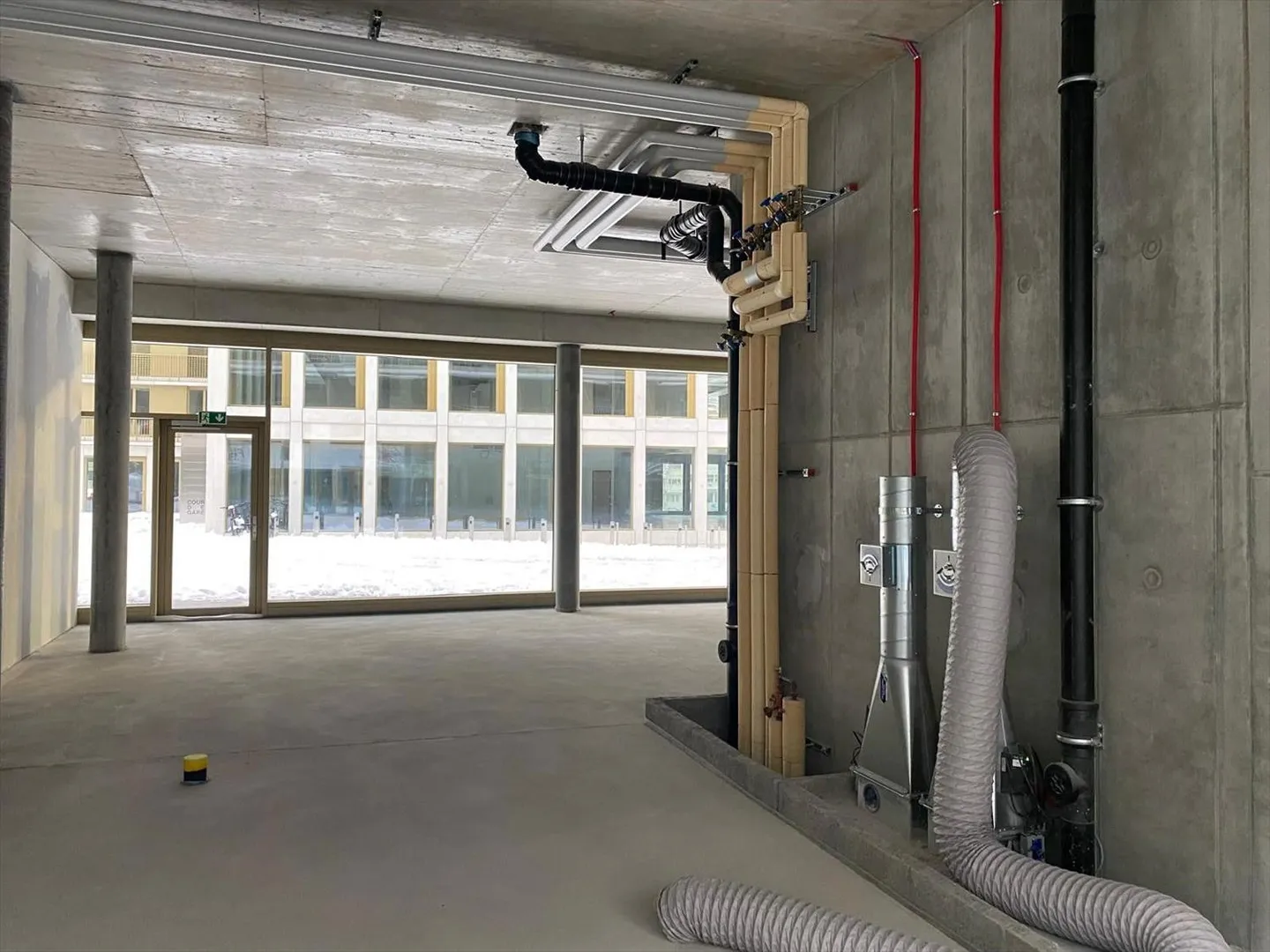 SENSAZIONALE 3 MESI DI AFFITTO OFFERTI Nuovo spazio commerciale a Sion - Foto 6 di 11