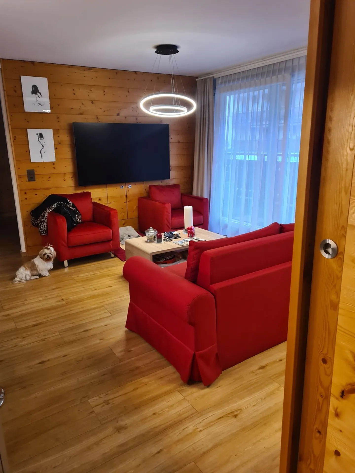 Beau 2.5 pces à louer à la saison d'hiver, au centre de Crans  - Foto 4 von 22