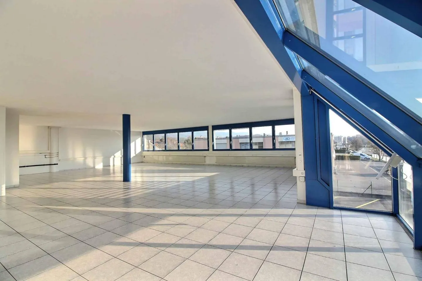 Espace Commercial à Gland - Photo 5 sur 9