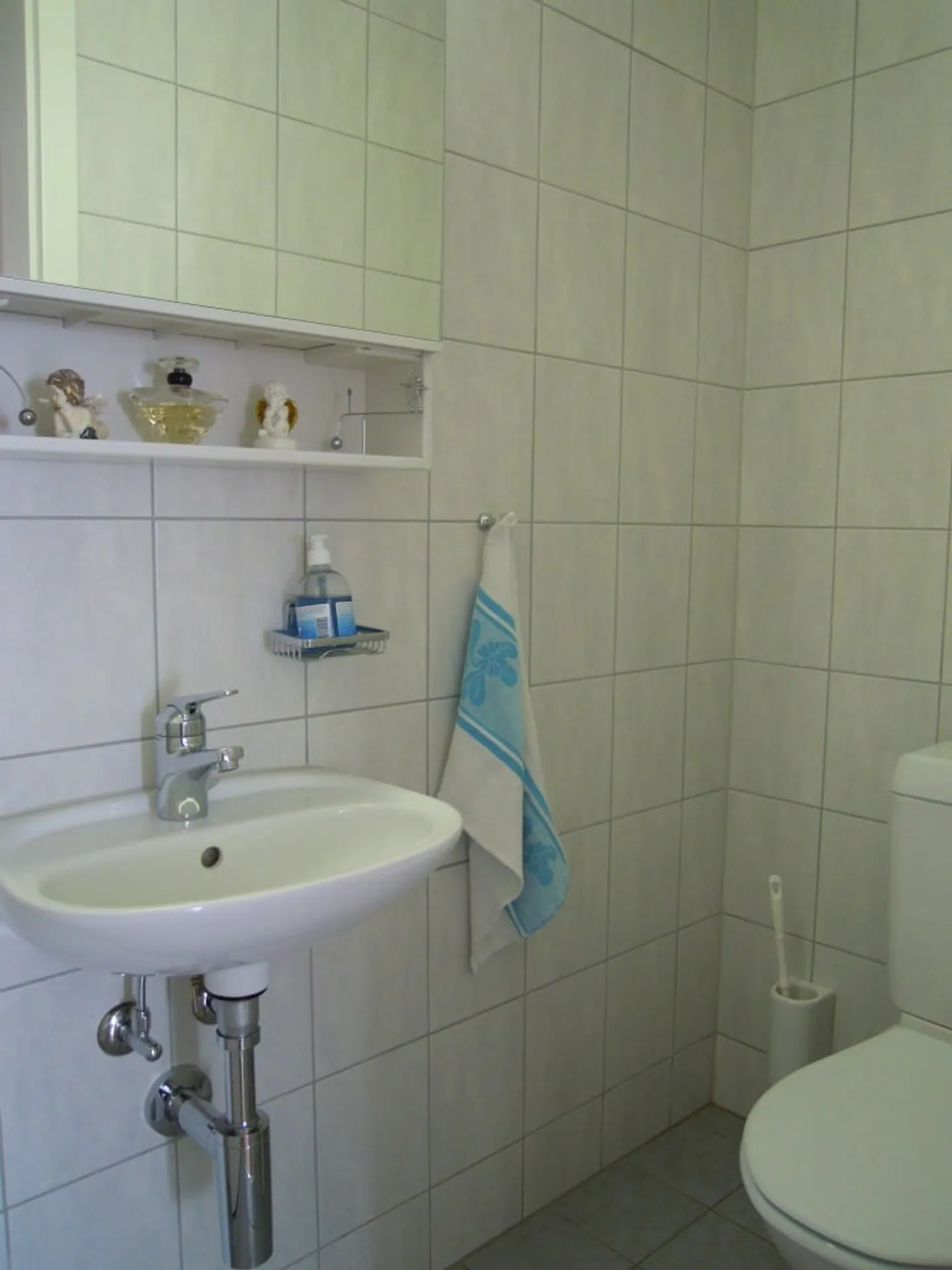 Ampio appartamento di 4,5 stanze - Foto 8 di 10