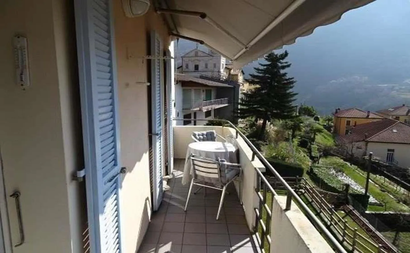 AROGNO: LARGE PANORAMIC HOUSE IN THE VILLAGE CENTER - Photo 4 of 13