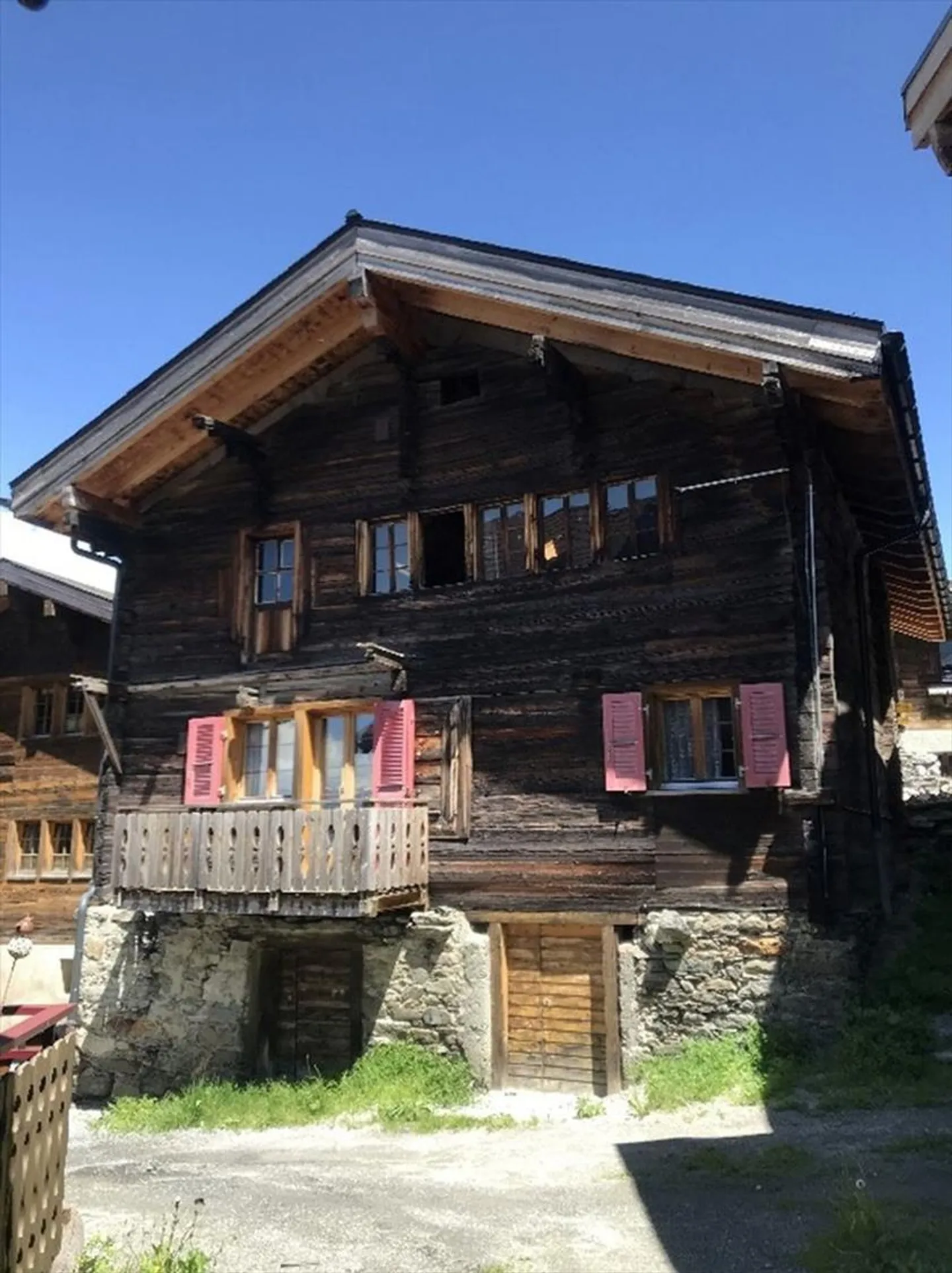 Casa - Foto 2 di 10