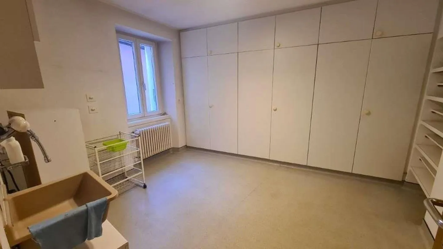 AROGNO: LARGE PANORAMIC HOUSE IN THE VILLAGE CENTER - Photo 12 of 13