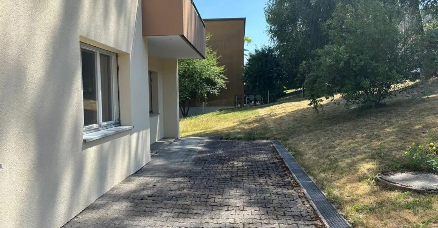 Wohnung 4.5 Zimmer zu vermieten - Foto 1 von 4