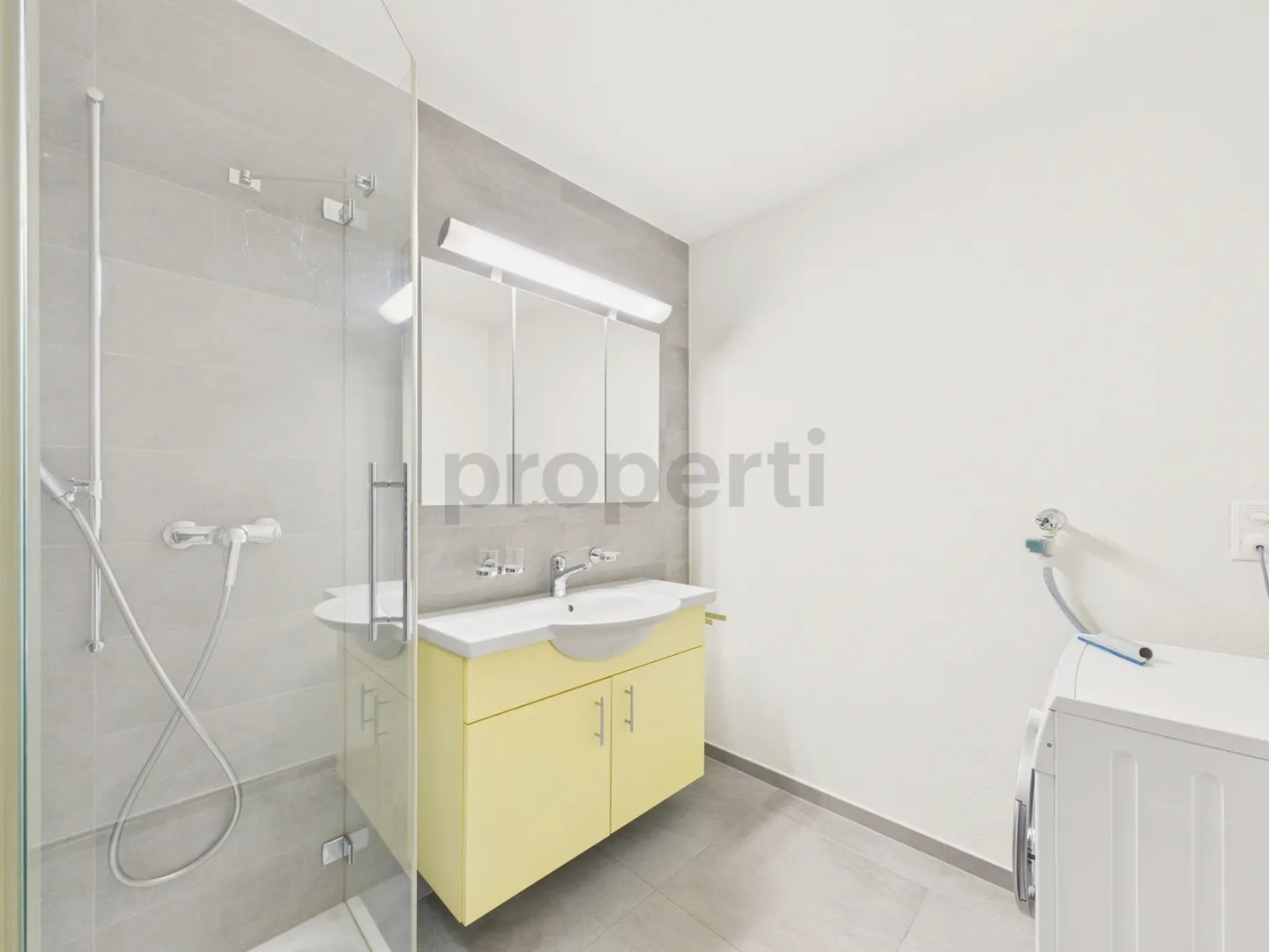 Apartment for rent - Photo 5 of 8