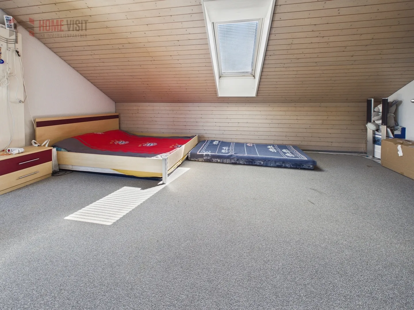 Spacious 5.5-Room Semi-Detached House - Living with Plenty of Space and Charm - Photo 13 of 19