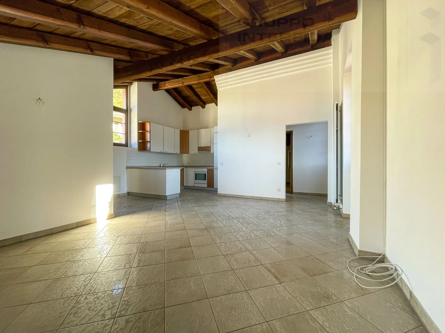3 APARTMENTS OF 2.5 ROOMS - Photo 5 of 11