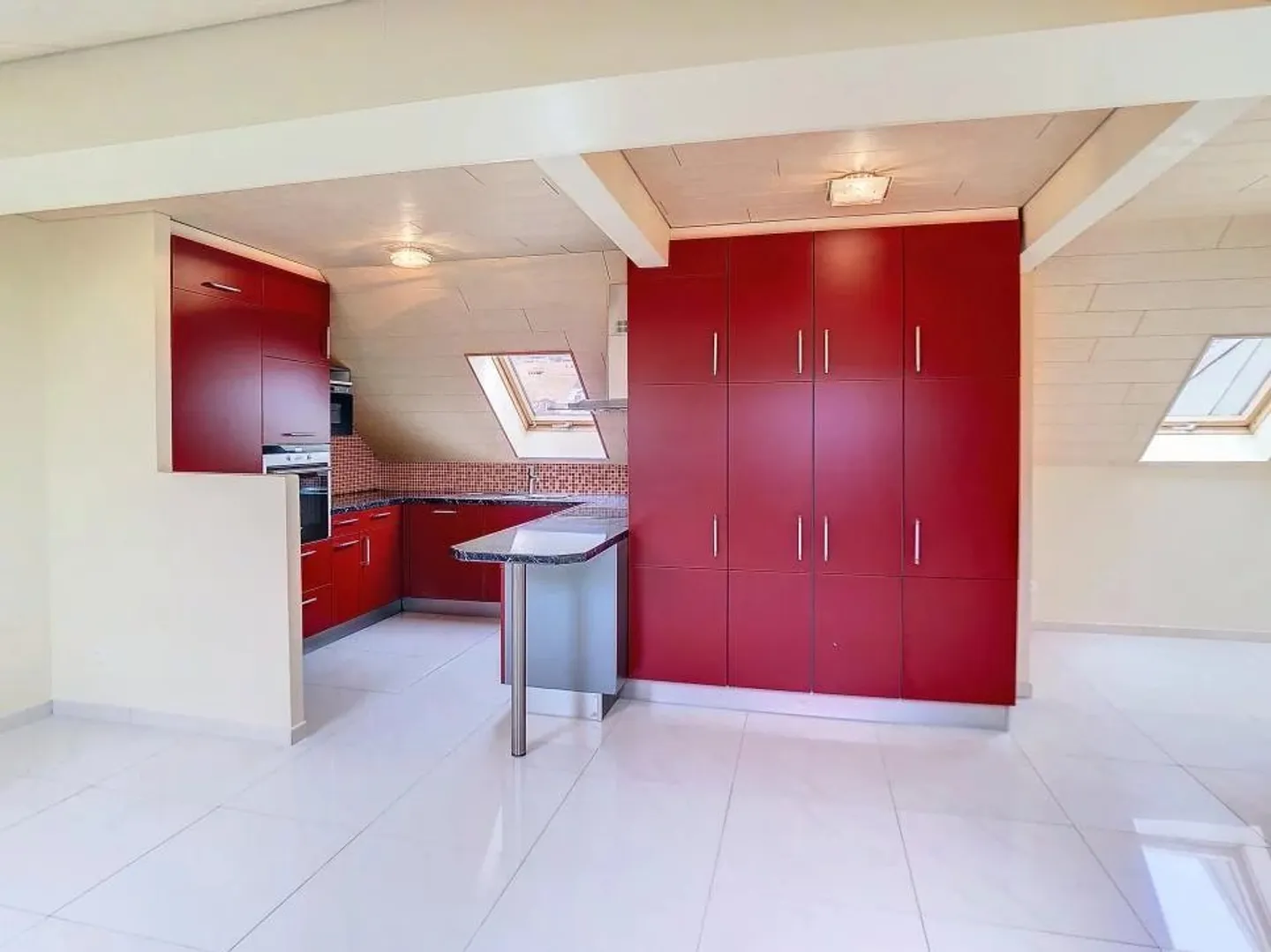 Duplextwo-room apartment with terrace in the city center - Photo 11 of 13