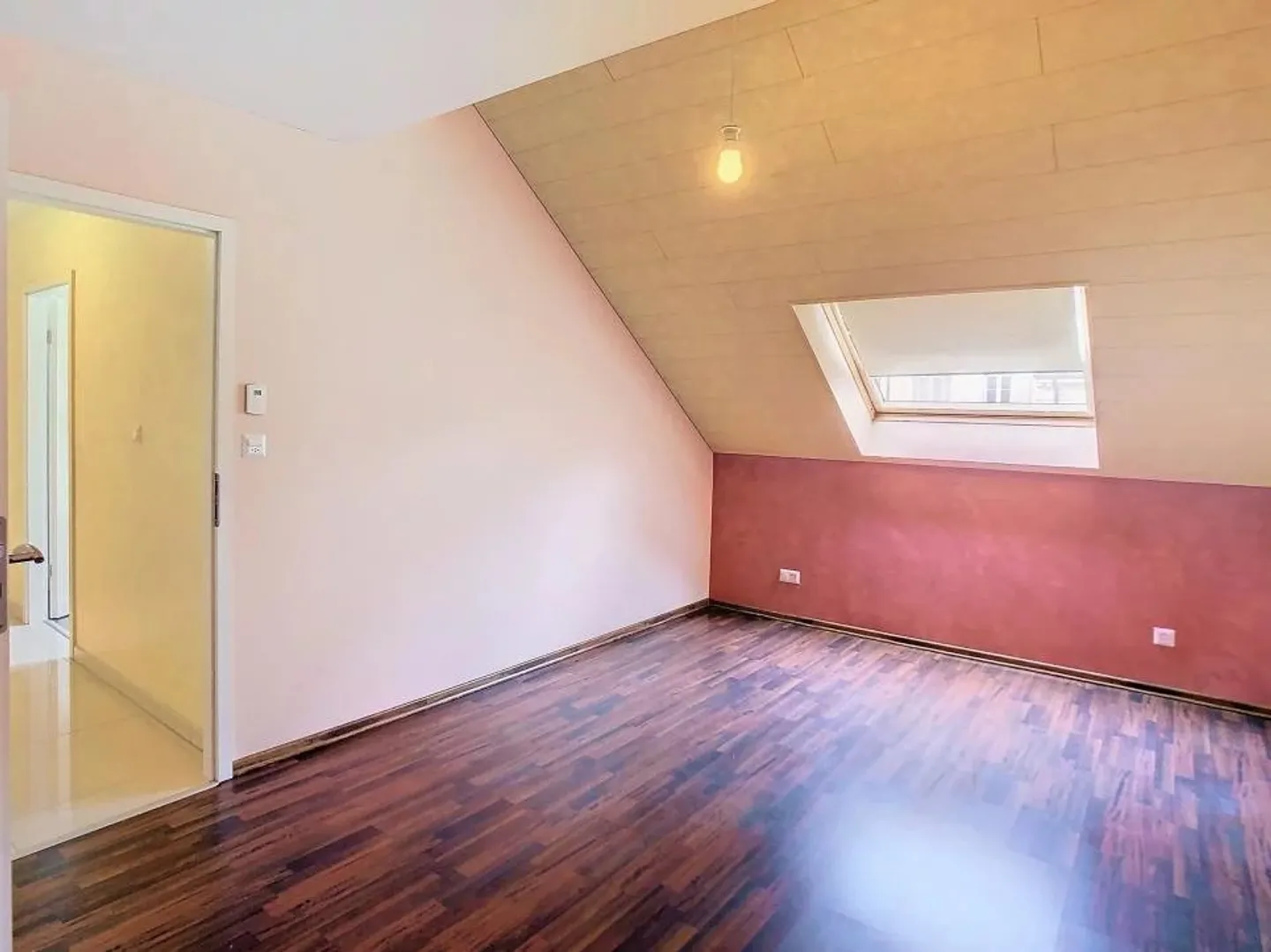 Duplextwo-room apartment with terrace in the city center - Photo 13 of 13