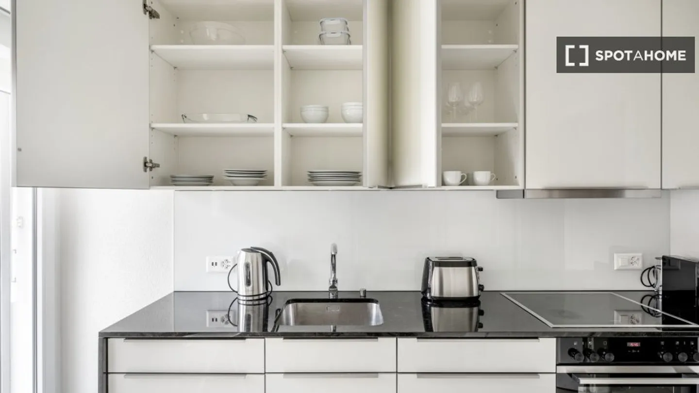 Apartment for rent - Photo 6 of 13